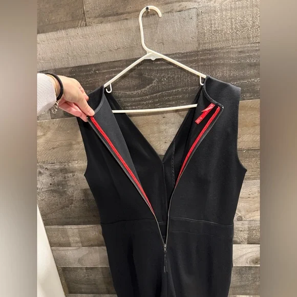 SpanxThe Perfect Sleeveless Jumpsuit